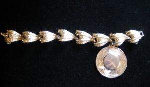 Pulsera de bisutería firmada por Coro. U.S.A. años 1950 -